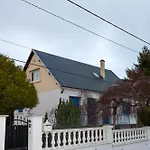 Holiday home Kaze Maison Chaleureuse Evreux, Quartier Residentiel Saint Michel *
