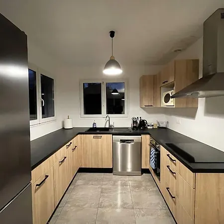 Kaze Maison Chaleureuse Evreux, Quartier Residentiel Saint Michel