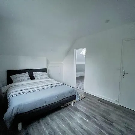 Сasa de vacaciones Kaze Maison Chaleureuse Evreux, Quartier Résidentiel Saint Michel