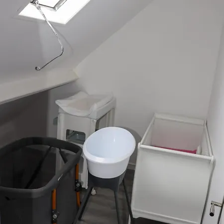 Kaze Maison Chaleureuse Evreux, Quartier Residentiel Saint Michel * Évreux